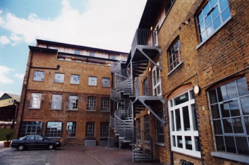 Warehouse flat in Canning Town, F729 (photo 6)
