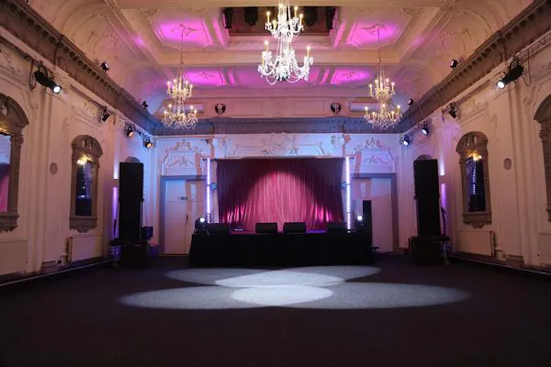 Stage at Shepherd's Bush music hall, P493 (photo 3)