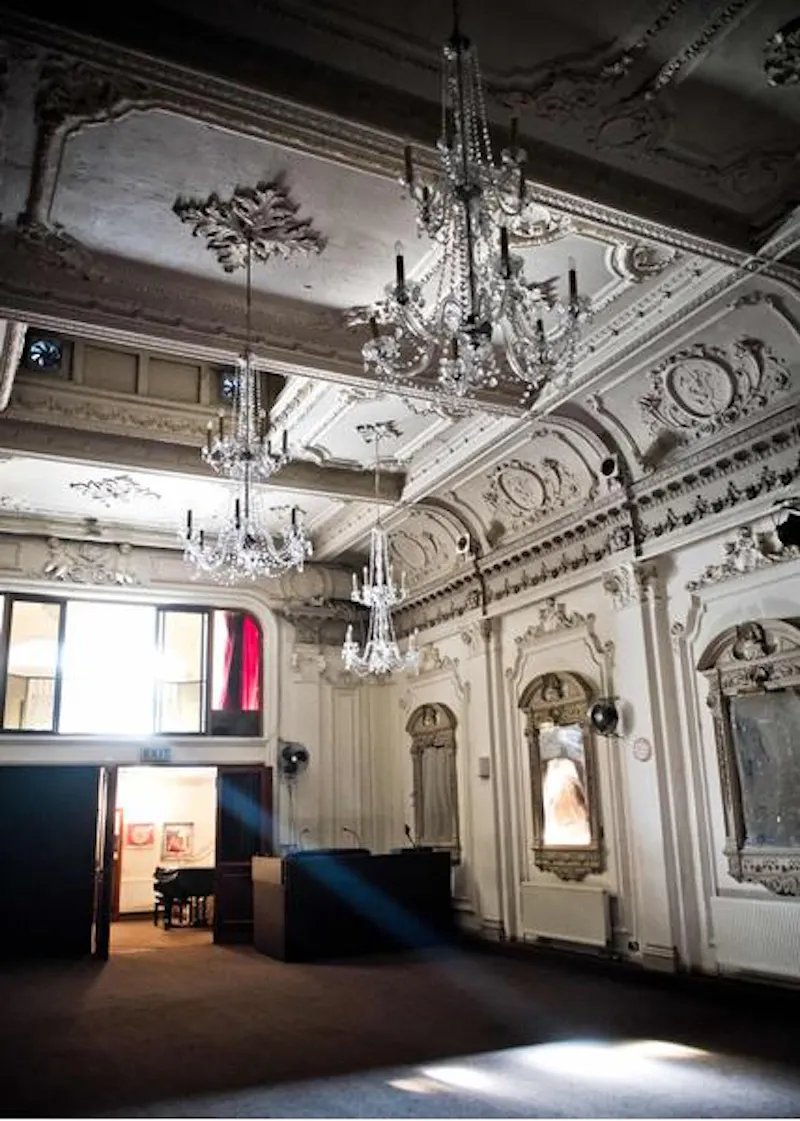 Shepherd's Bush music hall, P493 (photo 6)