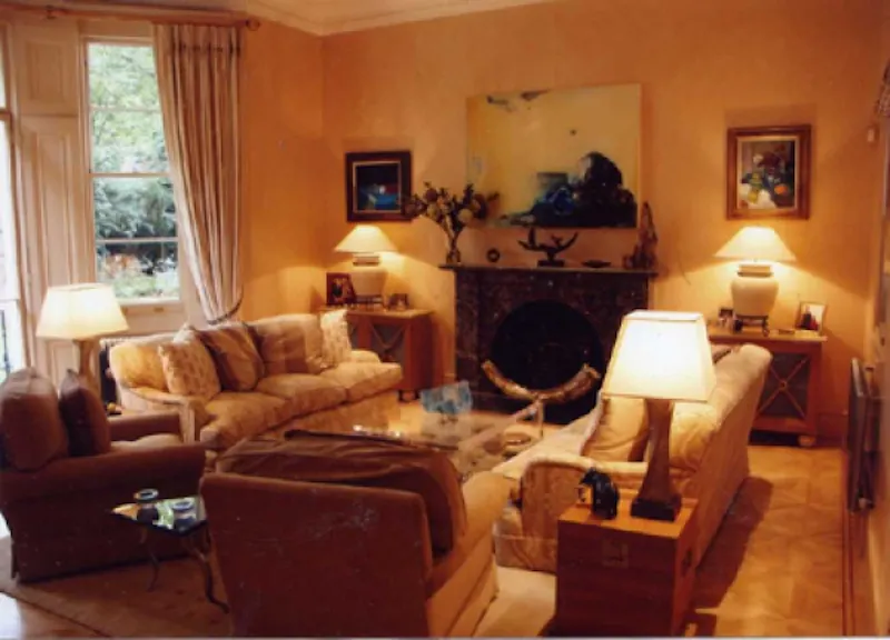 Living Room at South Kensington apartment., F904 (photo 2)