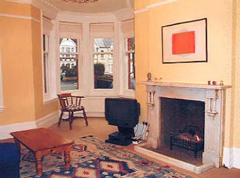 Fireplace at Large detached home in  Ealing, B1046 (photo 10)