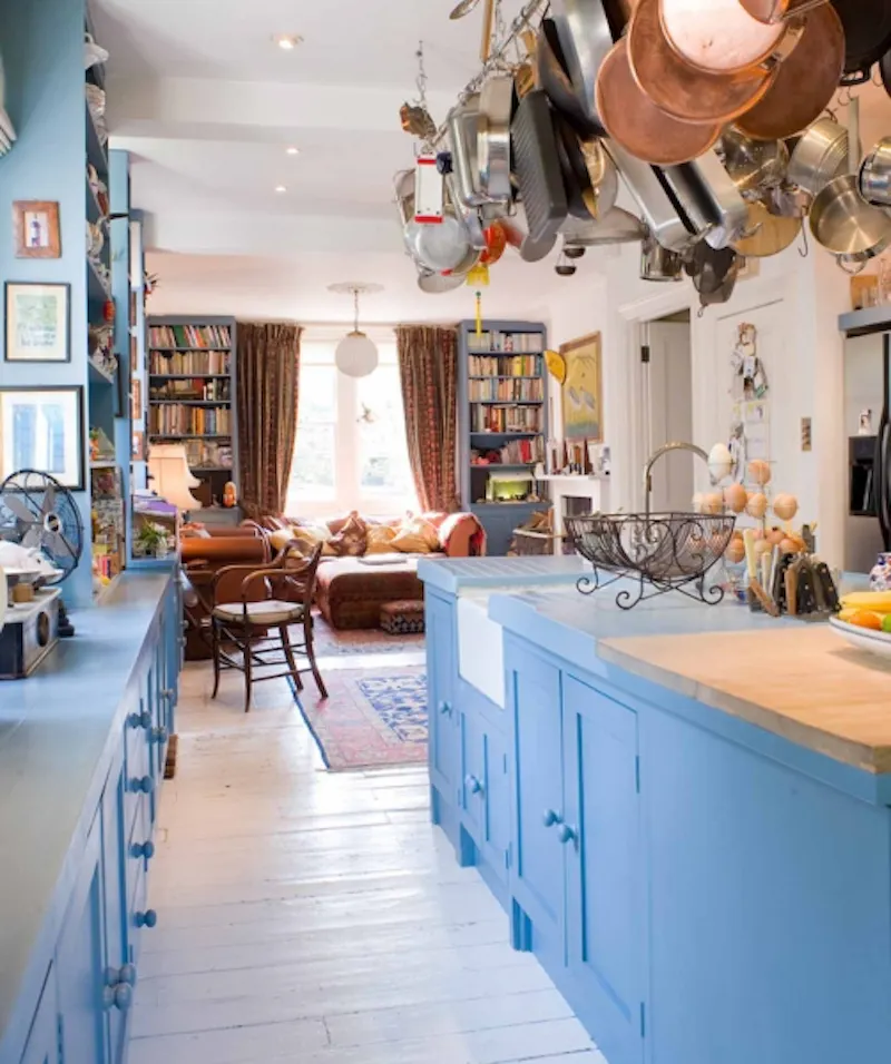 Colourful Camberwell house, B598 (photo 13)