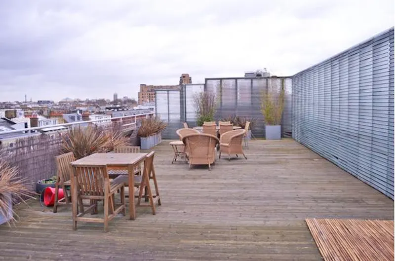 Roof terrace at Earl's Court flat with roof terrace, F693 (photo 14)