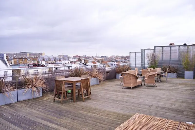 Terrace/Patio at Earl's Court flat with roof terrace, F693 (photo 15)