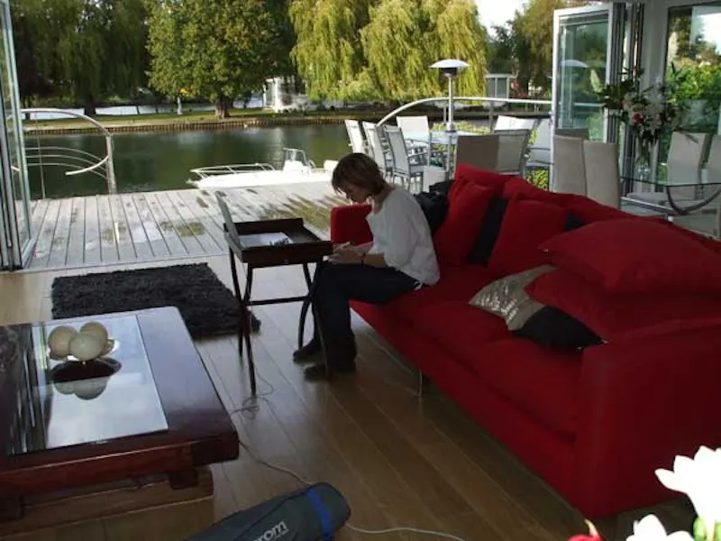 Bungalow on the Thames, D1973 (photo 5)