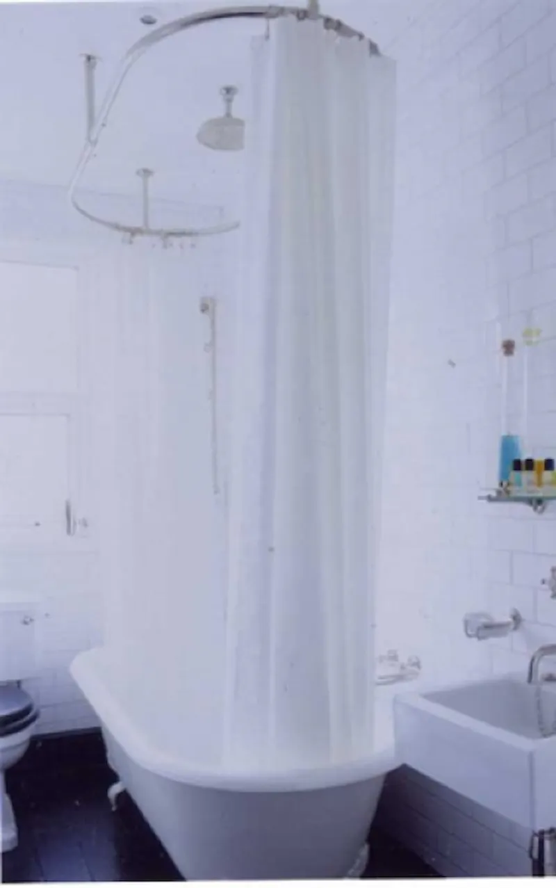 Bathroom at Kensal Rise apartment, F903 (photo 6)