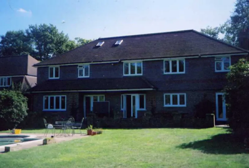Walton on Thames pool house, D1686 (photo 1)