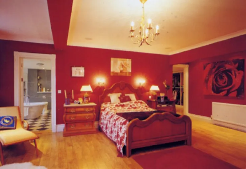 Bedroom at Opulent Little Waltham house, D1875 (photo 8)