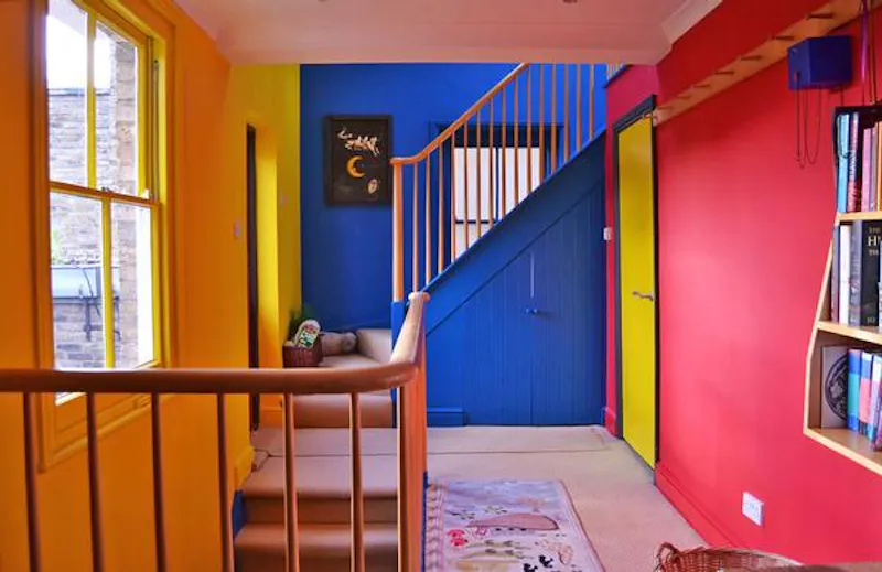 Colourful Brook Green house, B1050 (photo 27)