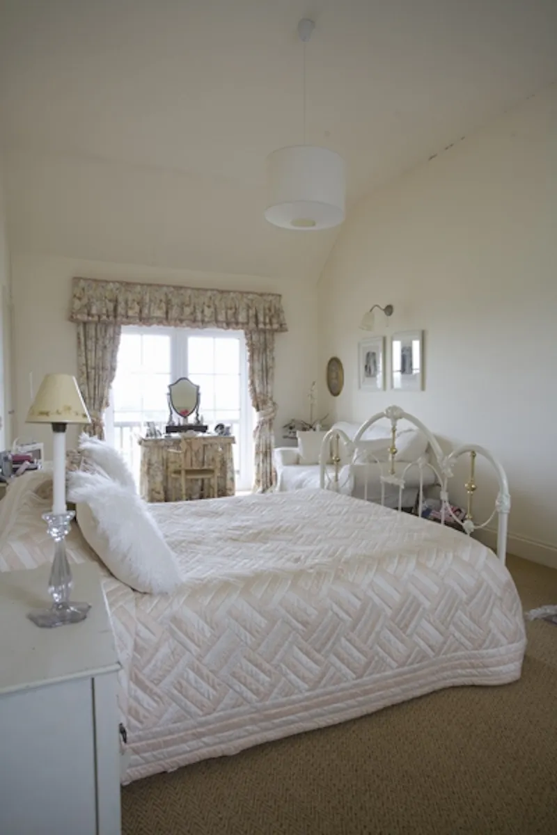 Bedroom at Pretty Elmer Sands beach house, C785 (photo 14)