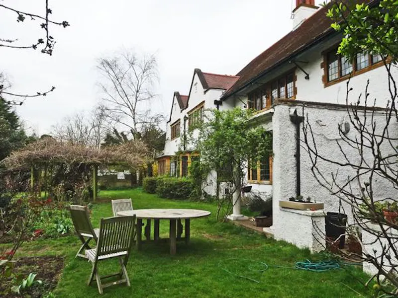 Arts and Crafts Tooting house, D447 (photo 31)