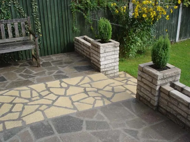 Terrace/Patio at Authentic 30s house in Croxley, D1542 (photo 12)