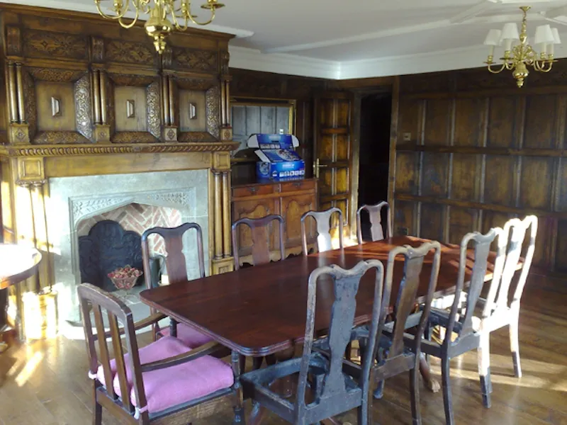Dining room at Tile-hung Sussex farm house, M265 (photo 5)