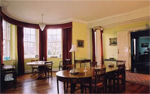 Colchester country house, A946