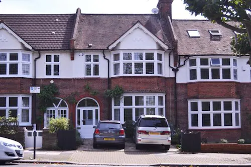 Wandsworth large family home, B1277