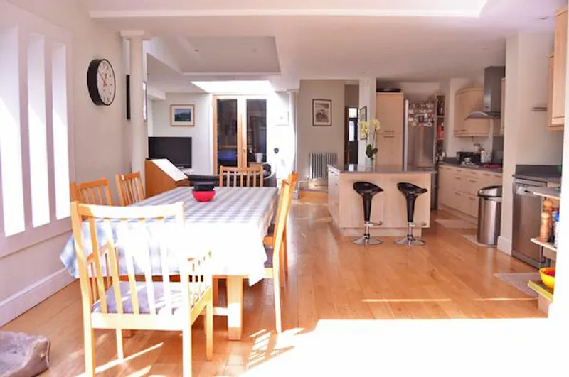 Wandsworth large family home, B1277 (photo 9)
