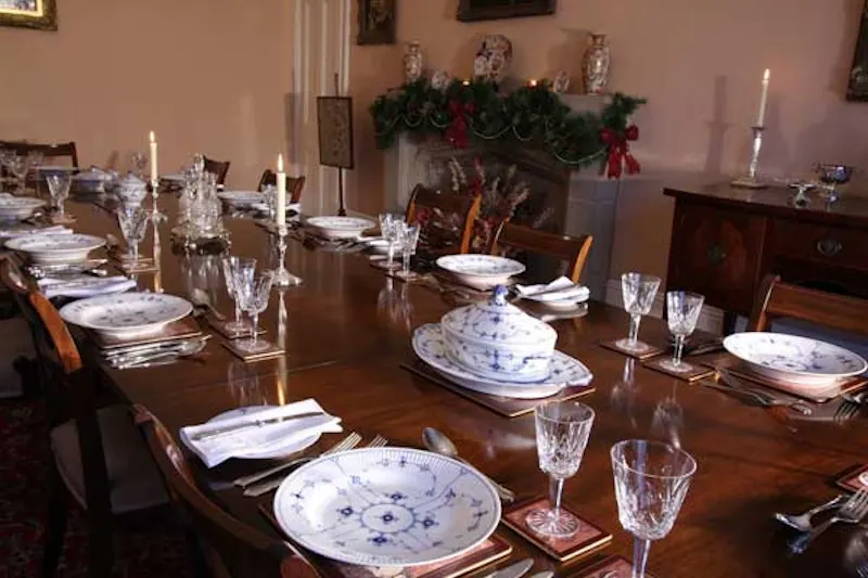 Dining room at Country house in Hitchin, B1473 (photo 17)