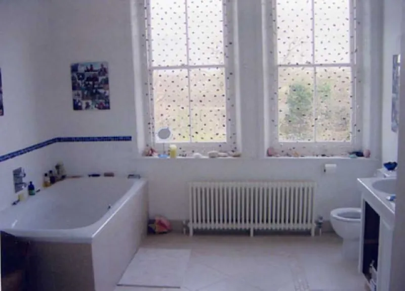 Bathroom at Putney family house, A992 (photo 7)