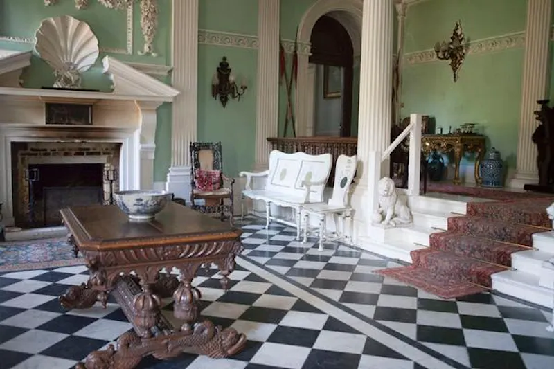 Fireplace at Headington stately home, A1046 (photo 4)