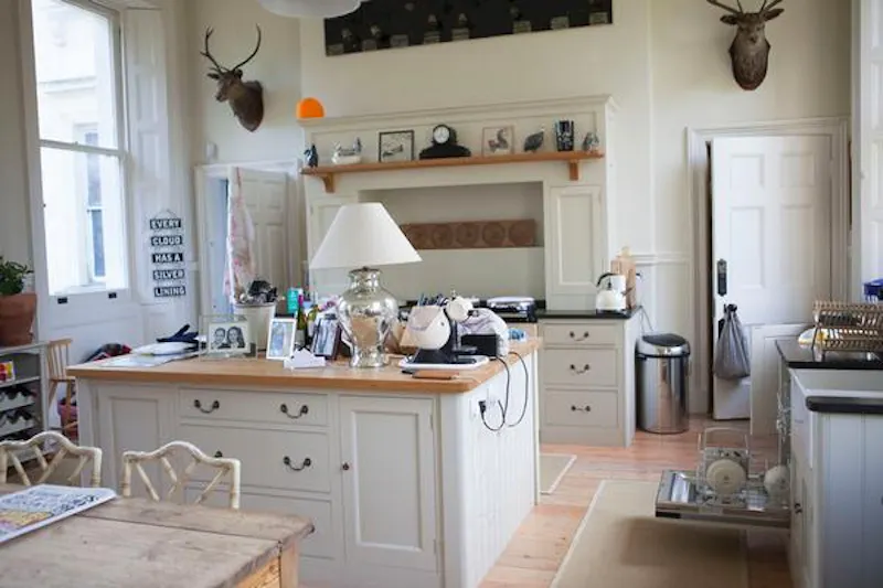 Kitchen at Headington stately home, A1046 (photo 30)