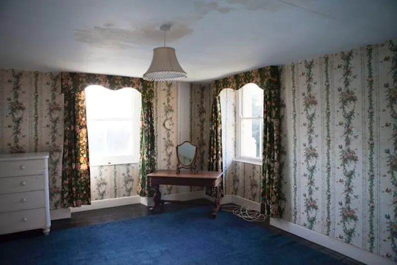 Headington stately home, A1046 (photo 48)