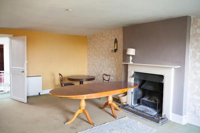 Headington stately home, A1046 (photo 51)