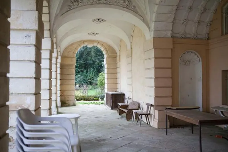 Headington stately home, A1046 (photo 66)