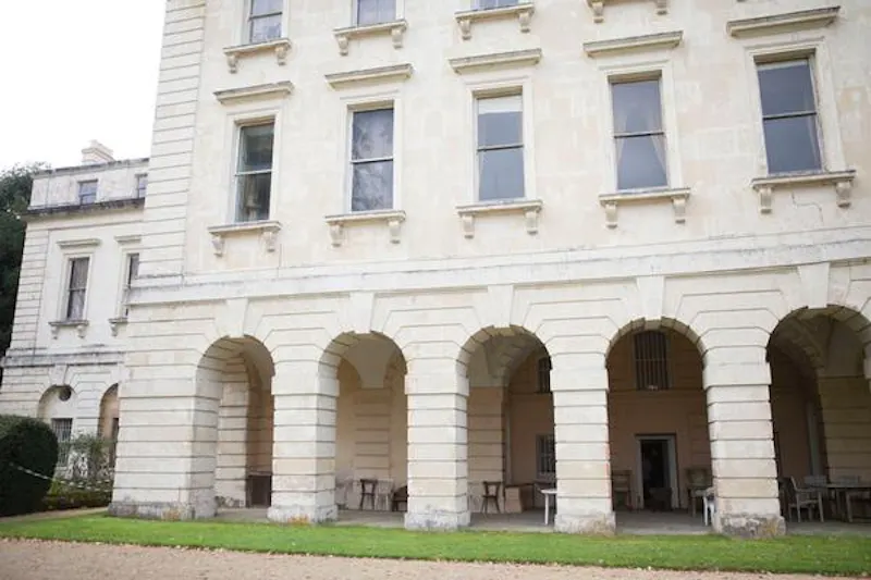 Headington stately home, A1046 (photo 68)