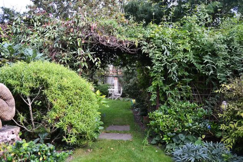 Contemporary Wandsworth house, B802 (photo 63)