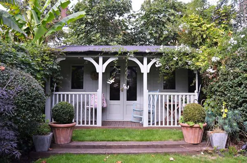 Stable / Outbuildings at Contemporary Wandsworth house, B802 (photo 65)