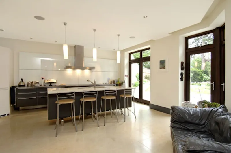 Open plan at Hidden Highgate pool house, D1969 (photo 4)