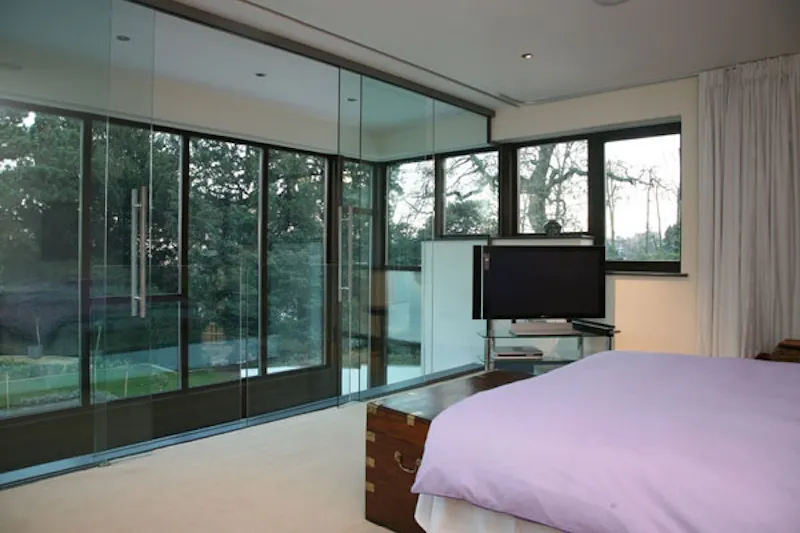 Hidden Highgate pool house, D1969 (photo 22)