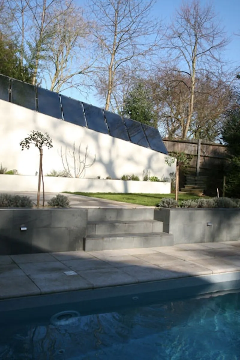Hidden Highgate pool house, D1969 (photo 31)