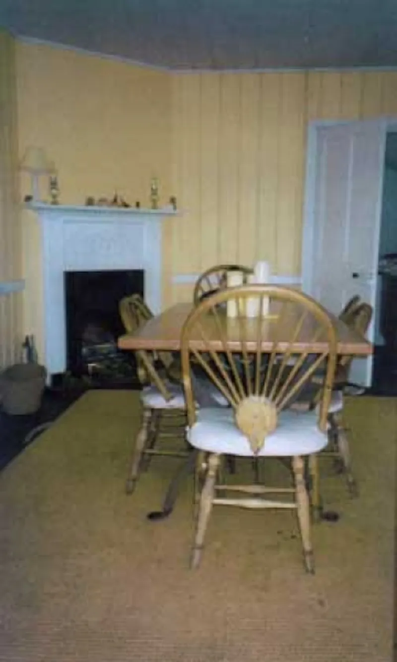 Dining room at Film location C626 in Suffolk (photo 3)