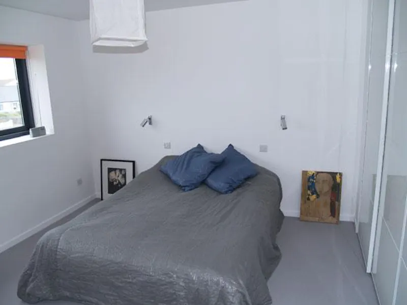 Bedroom at Shoreham beach house, C678 (photo 11)
