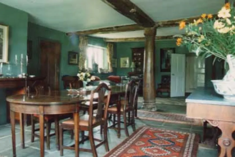 Beams at Film location L202 in Hertfordshire (photo 10)