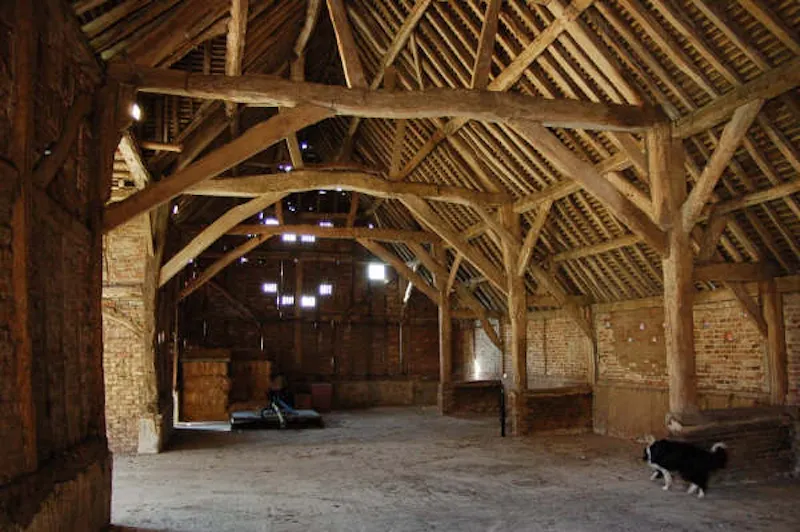 Beams at Film location L202 in Hertfordshire (photo 49)