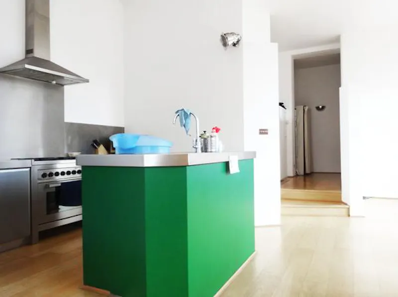 Kitchen island at Waterloo Warehouse conversion , F625 (photo 12)