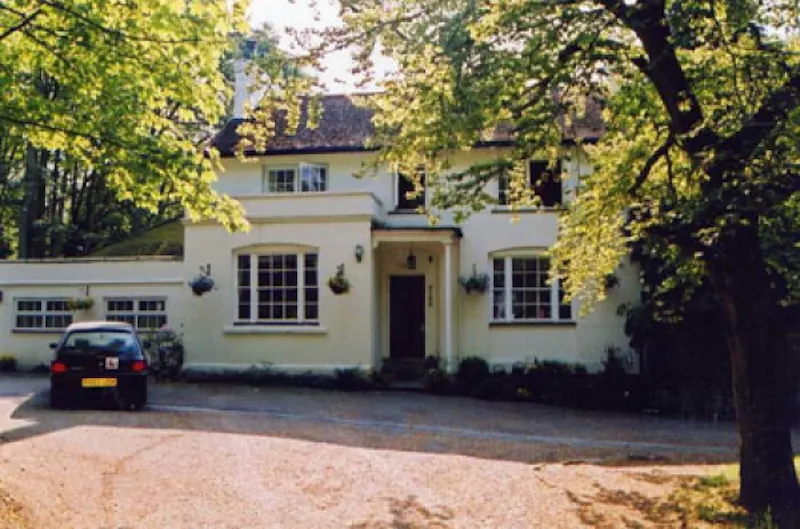 Driveway at Period Woodside pool house, D1665 (photo 1)