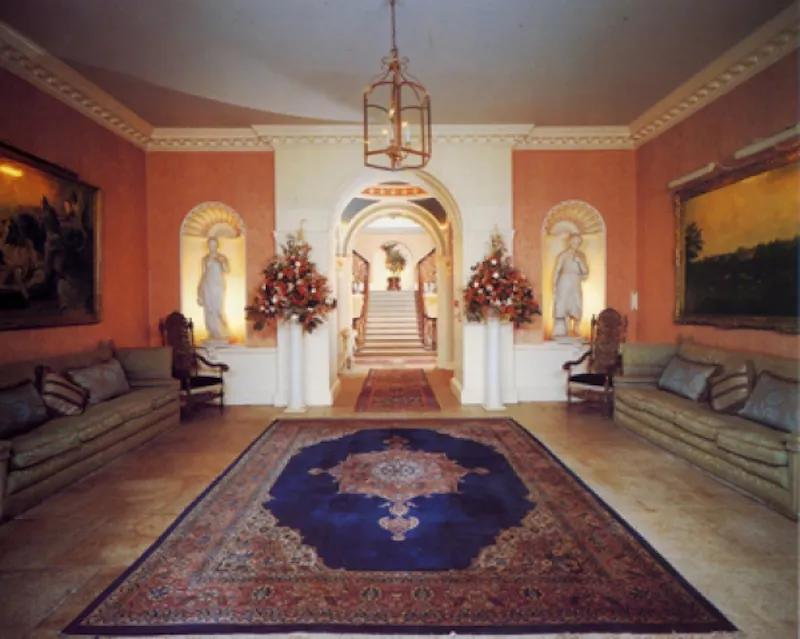 Opulent stately home in Welwyn, A29 (photo 10)