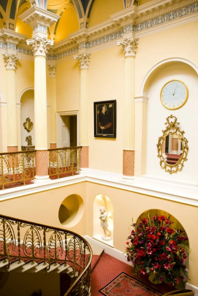 Opulent stately home in Welwyn, A29 (photo 12)
