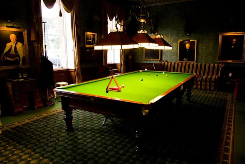 Games room at Opulent stately home in Welwyn, A29 (photo 24)