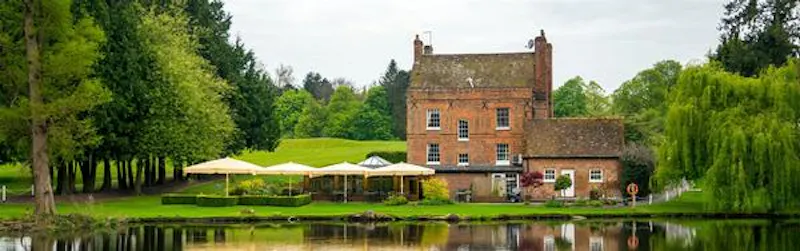 Opulent stately home in Welwyn, A29 (photo 26)