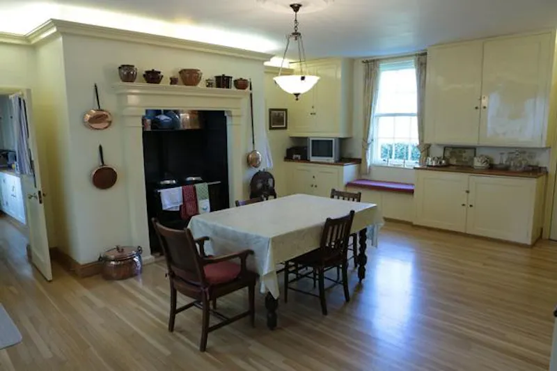 Elegant manor near Elstree, A49 (photo 22)