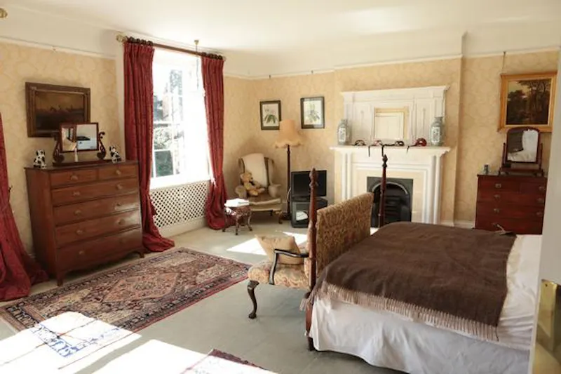 Elegant manor near Elstree, A49 (photo 26)