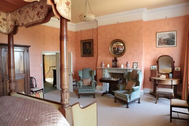 Elegant manor near Elstree, A49 (photo 40)