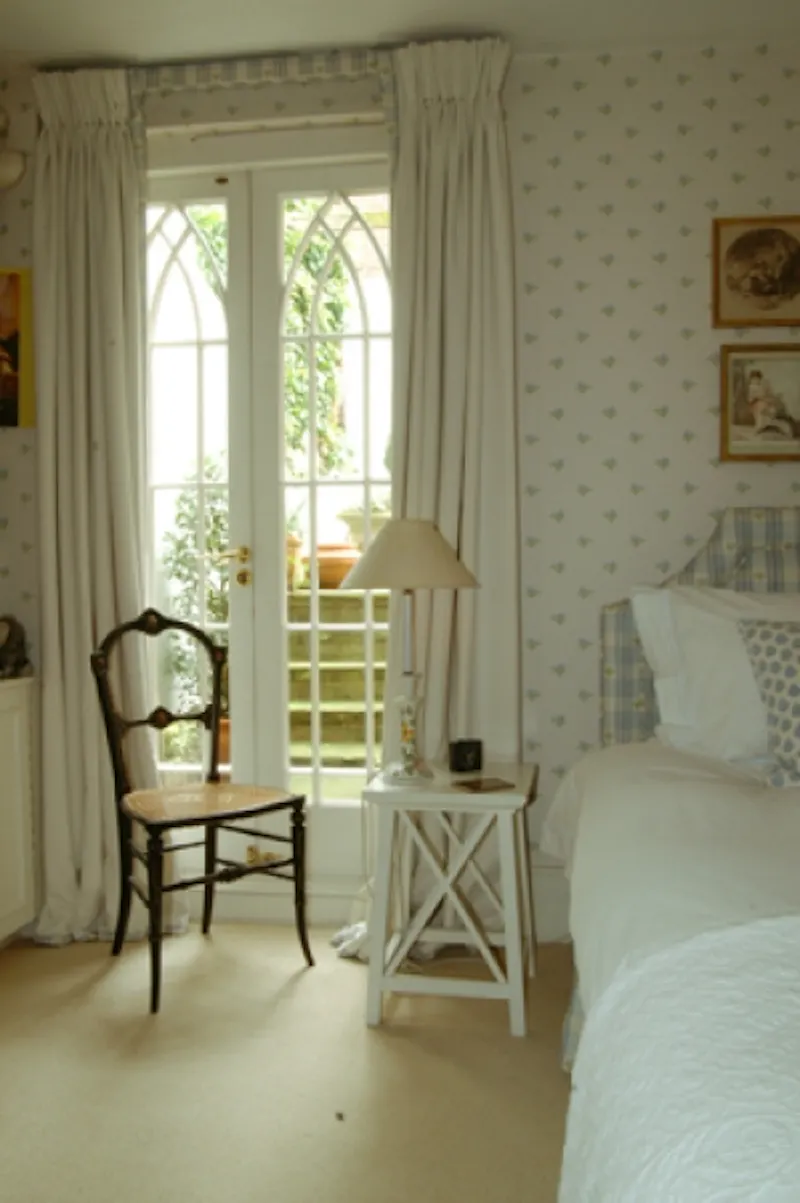 French doors at Townhouse flat in Belgravia, F940 (photo 8)