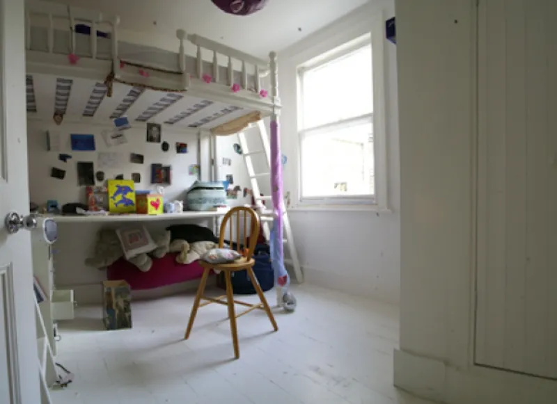 Bedroom - child's at Kensal Rise family home , B1274 (photo 8)