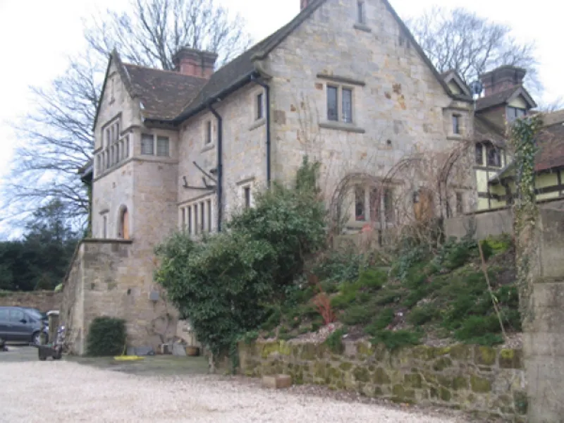 Gothic toll house in Buxted, A1134 (photo 2)
