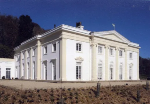 Lower Ashton country house, A1138